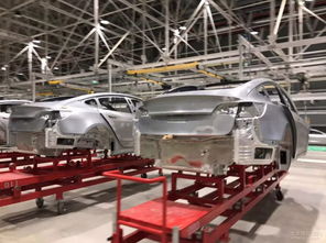 特斯拉上海工廠 疑似國產(chǎn)model 3車身下線